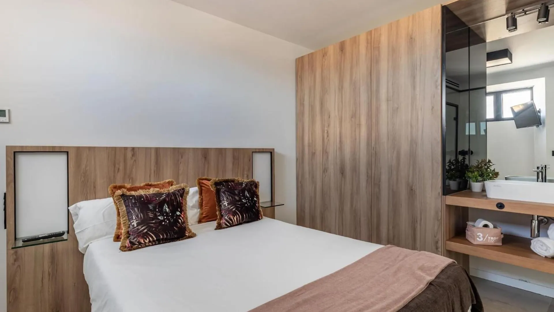 Luxury Alhambra Penthouse Collection Apartment Granada Spain